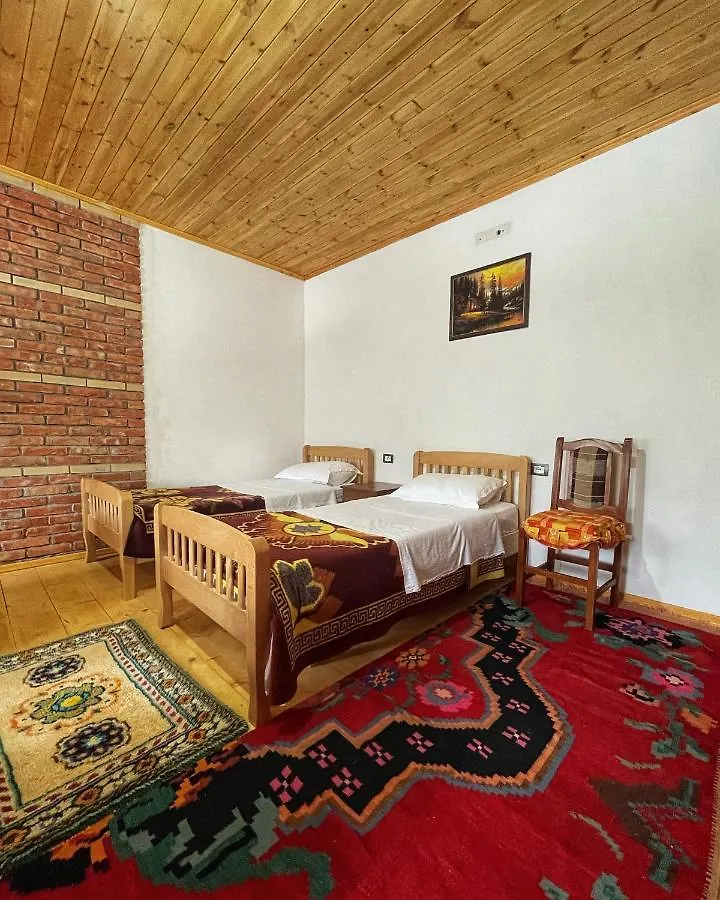 Guest House Rrashkadoli Theth