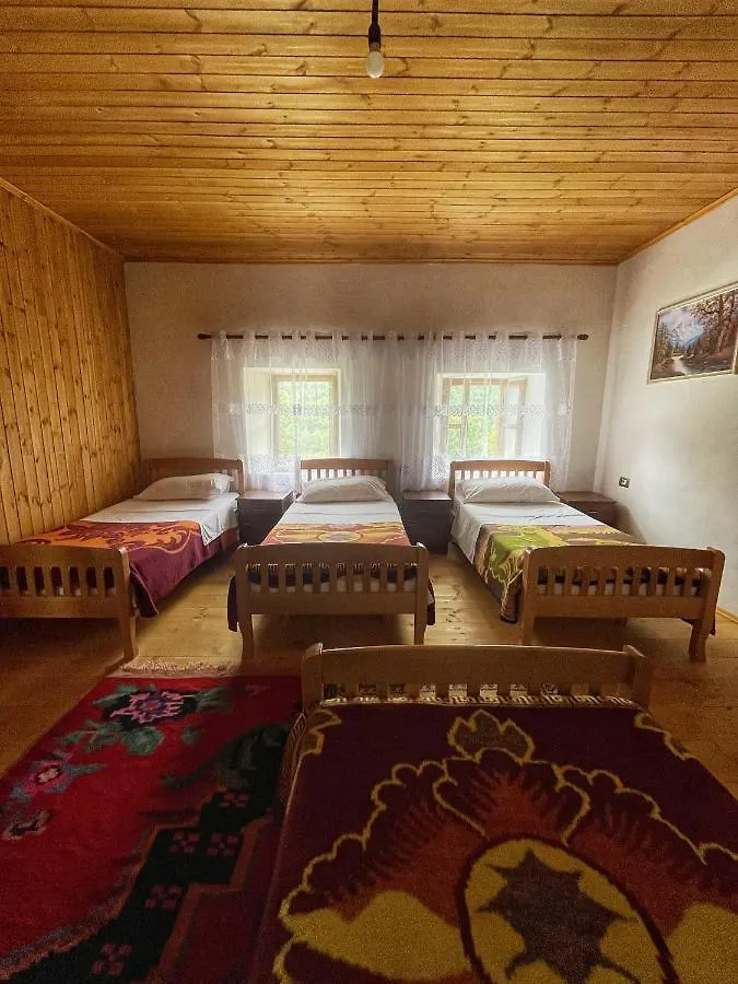 Guest House Rrashkadoli Theth
